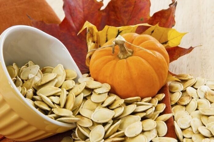 For the treatment and prevention of pumpkin seed parasitic diseases